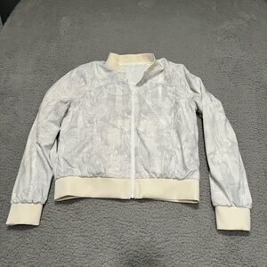 Lululemon Women’s Bomb Around Jacket Reversible Lightweight Stretch Wave White 6